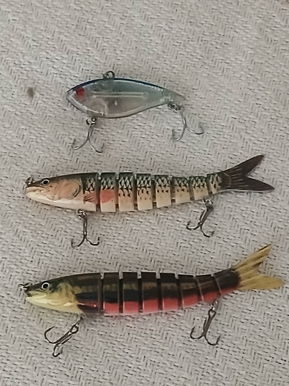 Multi-Section Fishing Lures Set in Blue, Tan, and Red